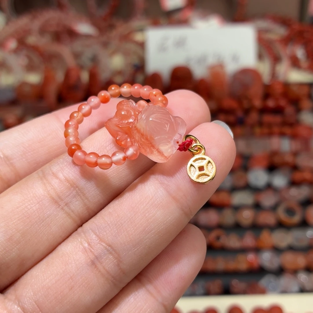 南红玛瑙未镶嵌颈饰戒指飞天貔貅