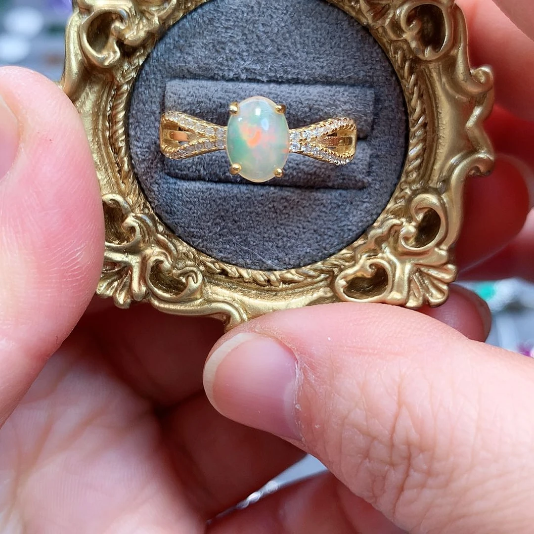 银S925镶嵌欧泊戒指