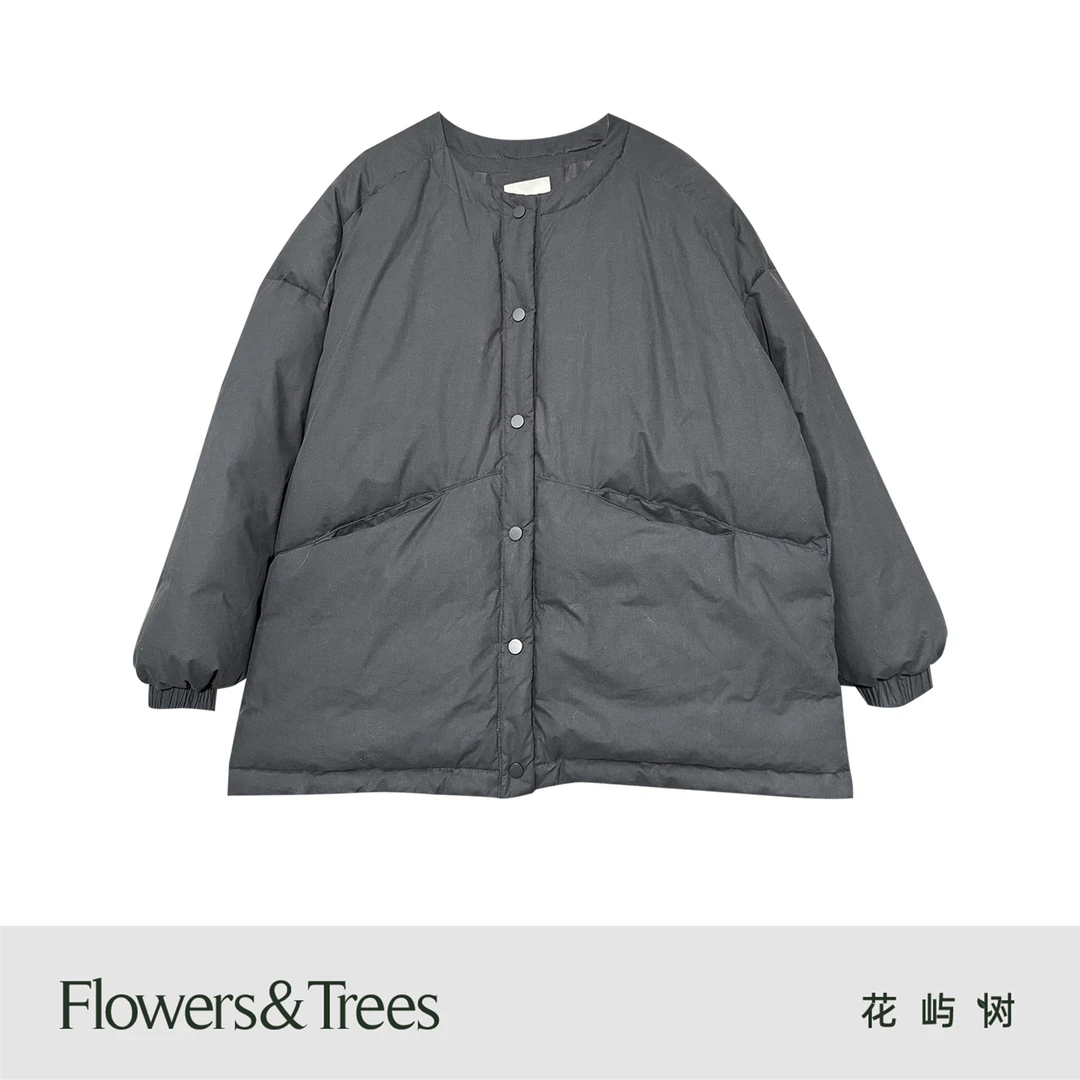 中长款超大充绒量，简约大气，慵懒感十足羽绒服。