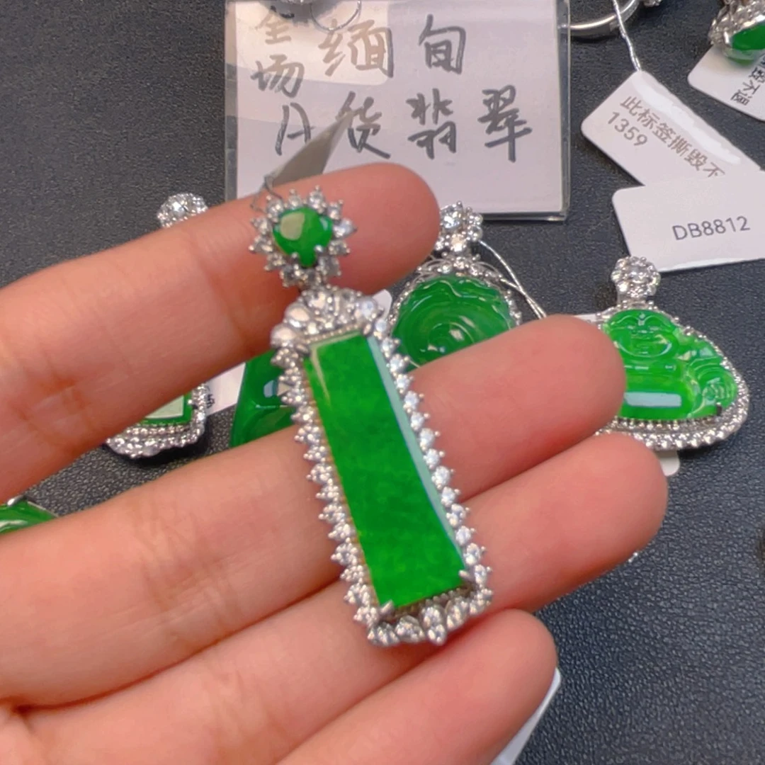 翡翠银S925镶嵌吊坠(不含链)