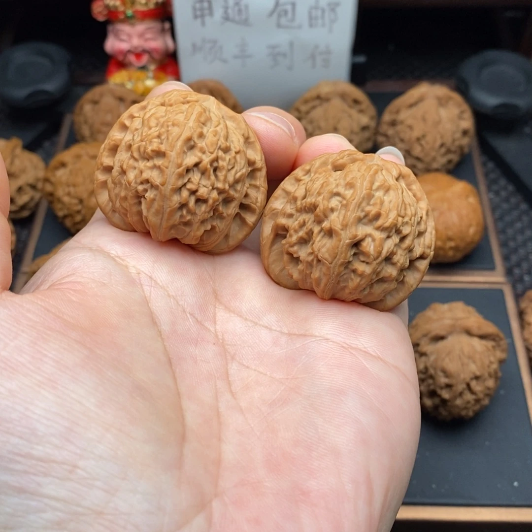 把件文玩核桃全品白狮子39.5尺