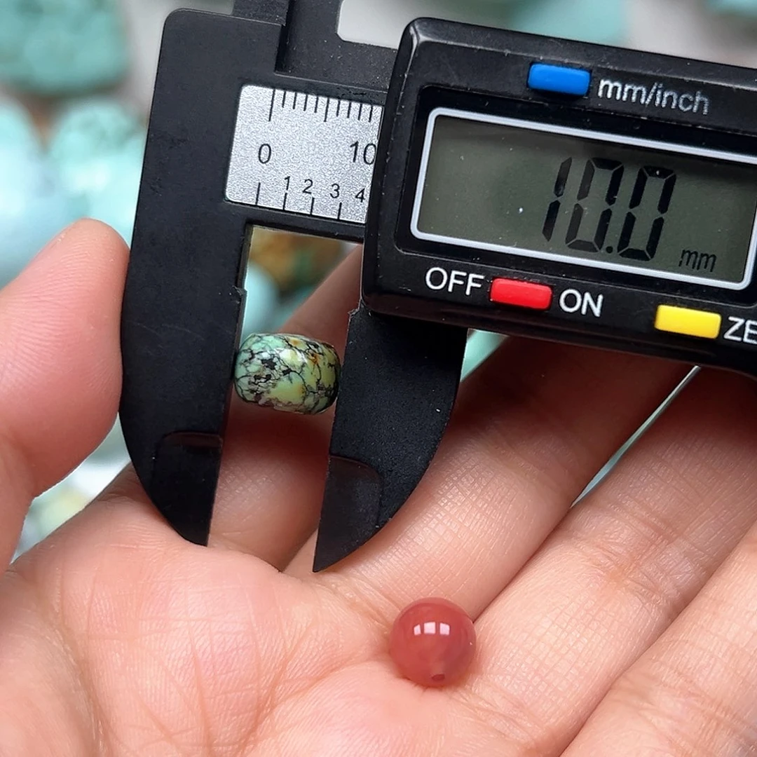 南红玛瑙未镶嵌珠宝奇石