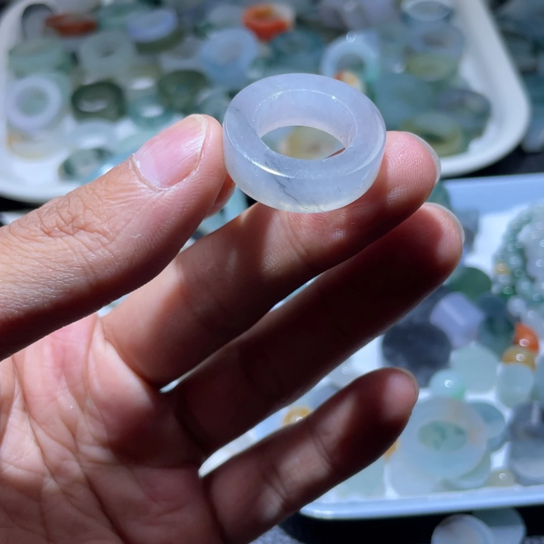 定制翡翠未镶嵌天然翡翠