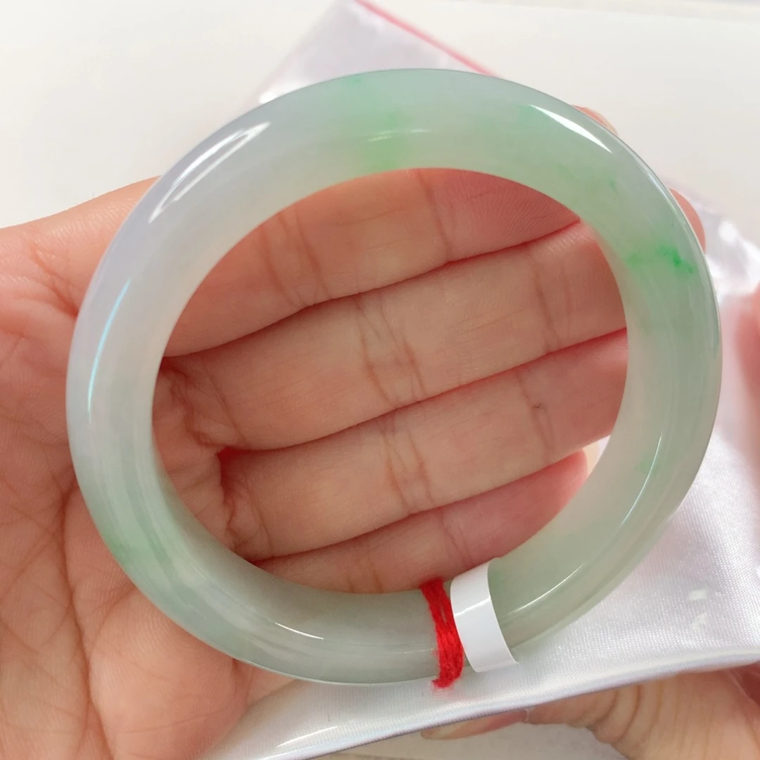 未镶嵌手镯翡翠 需包容裂纹286