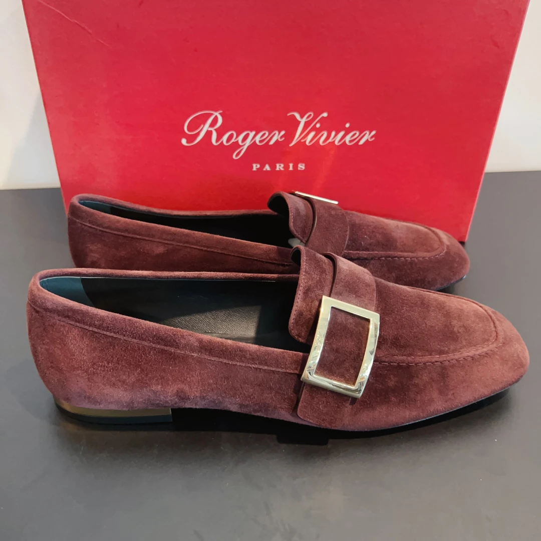 未使用 Roger Vivier/罗杰·维威耶 乐福鞋尺码38/GSL3740