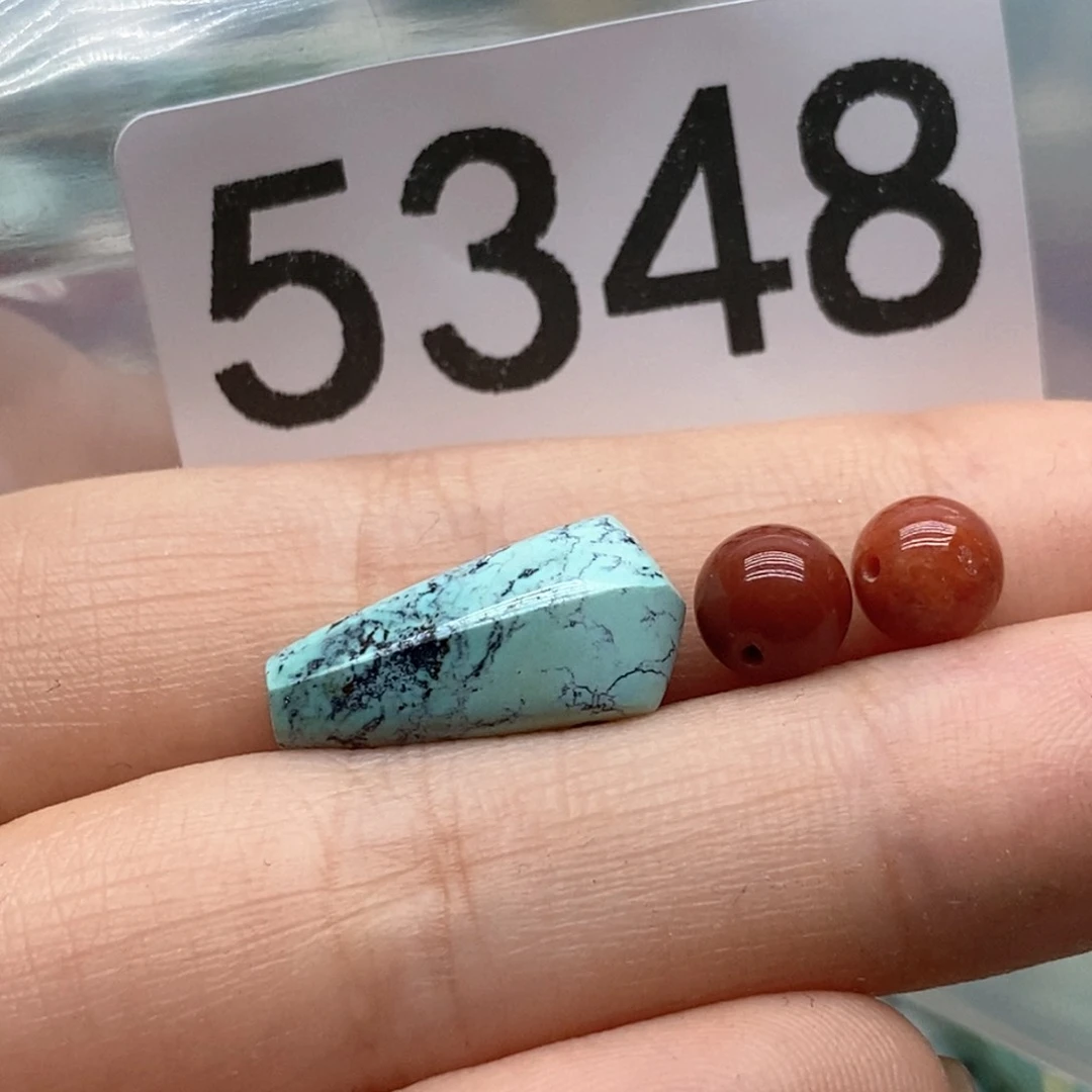 南红玛瑙未镶嵌颈饰
