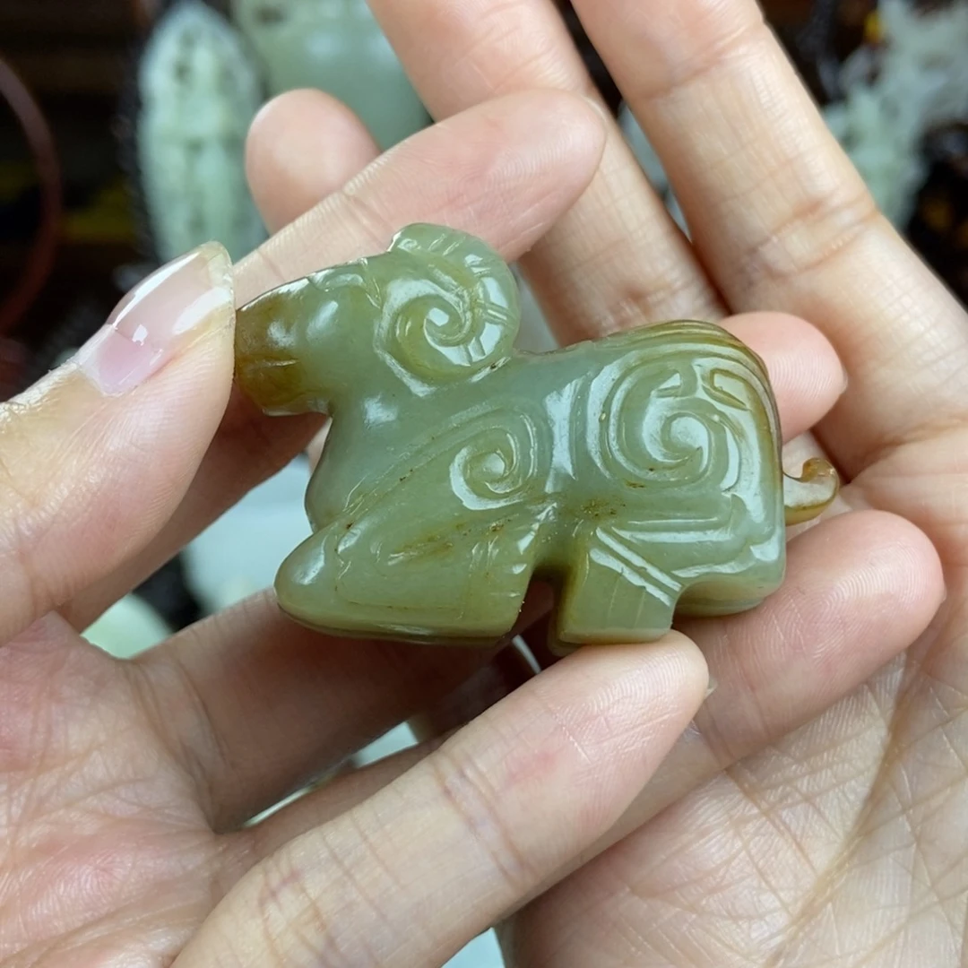 和田玉挂件未镶嵌