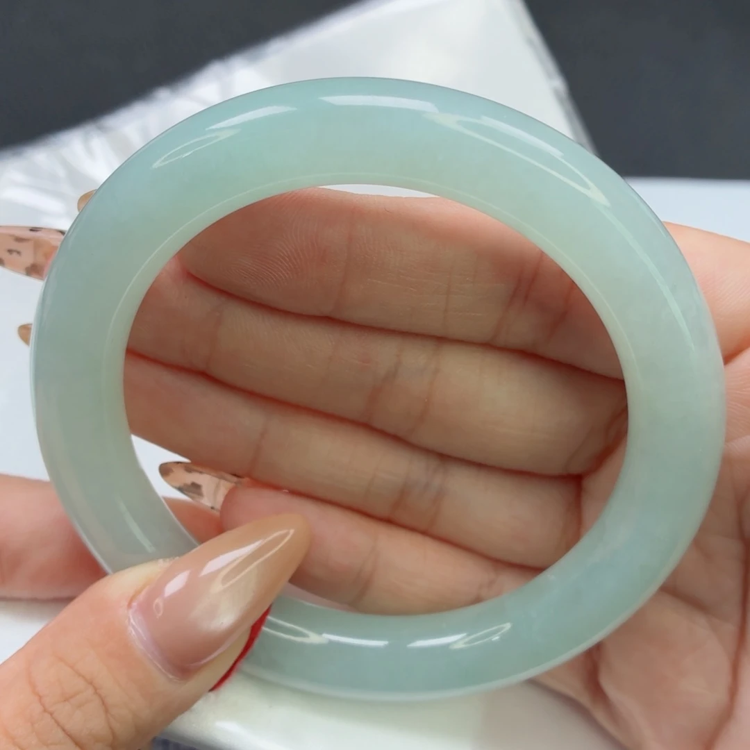 未镶嵌手镯翡翠30