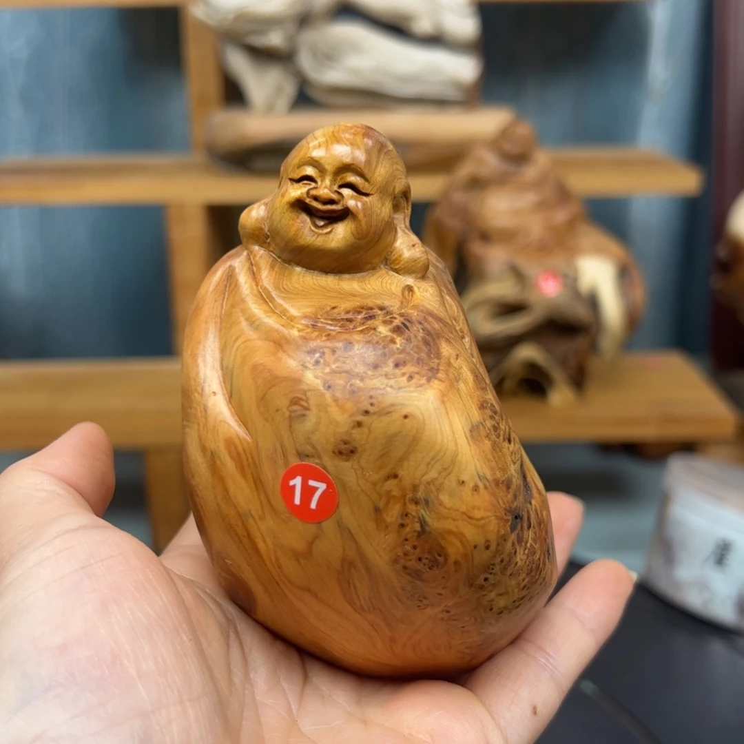木杭****司崖柏木摆件手把件