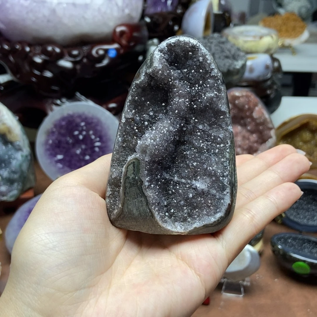 紫晶摆件未镶嵌水晶