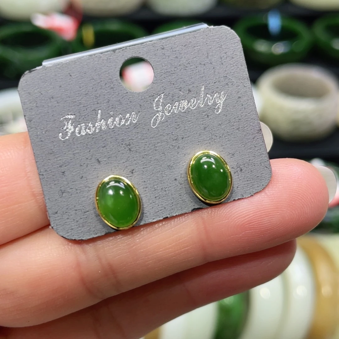 未镶嵌和田玉耳饰