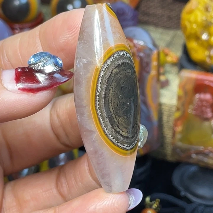 玛瑙/玉髓未镶嵌珠宝奇石尚品天眼天珠