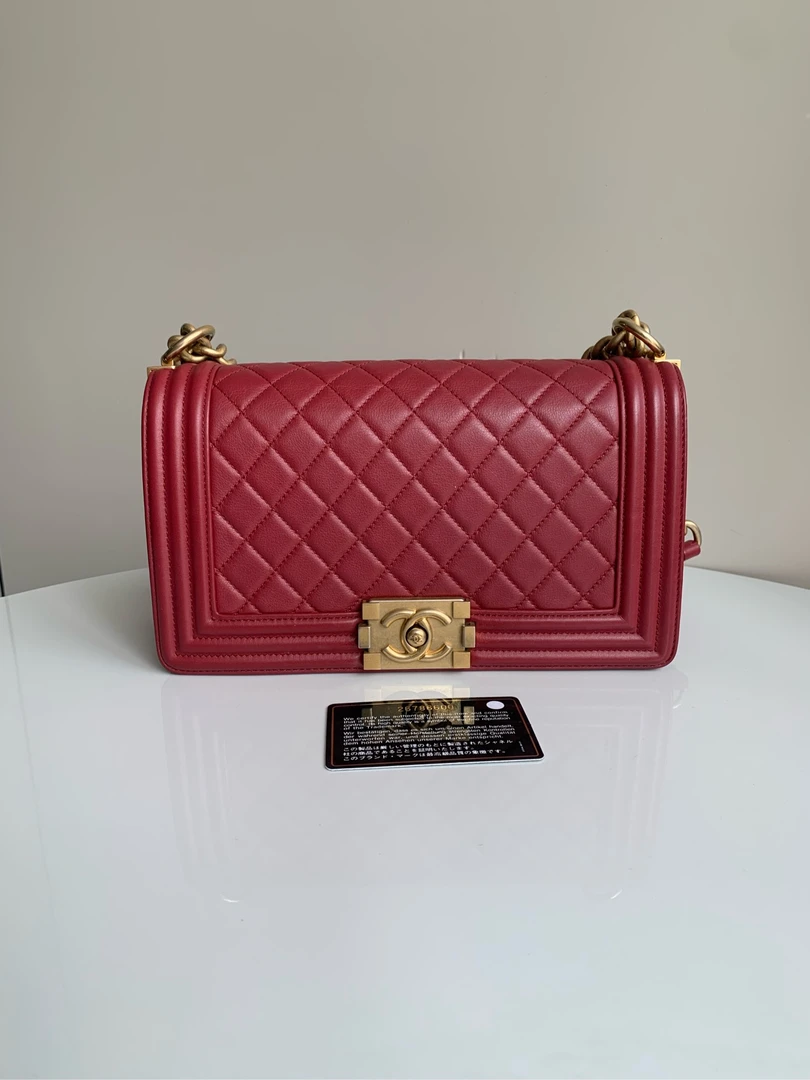 99新 Chanel/香奈儿 红色牛皮Leboy中号单肩斜挎包镭射26开