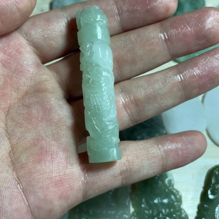 定制翡翠未镶嵌不拍