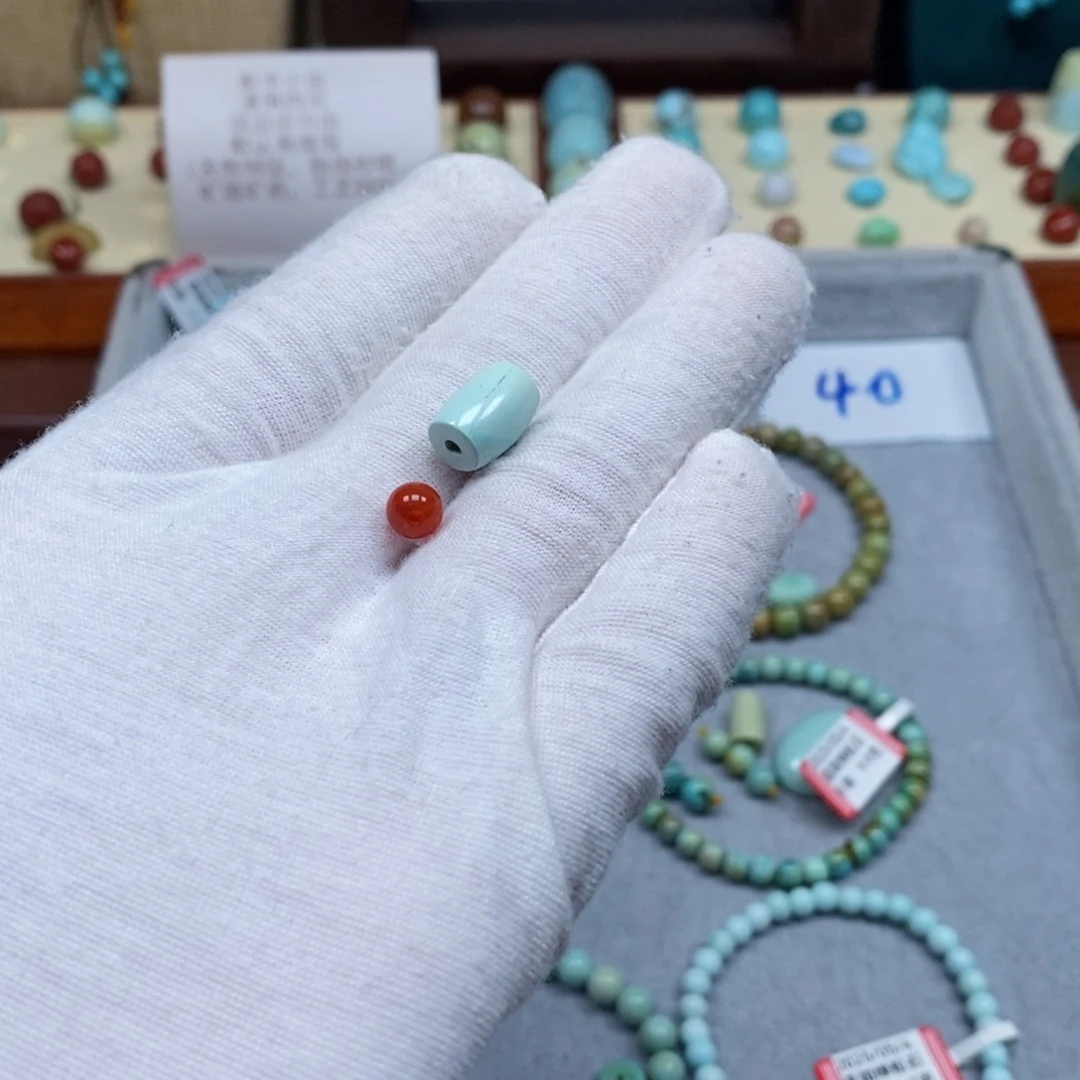 南红玛瑙配饰未镶嵌