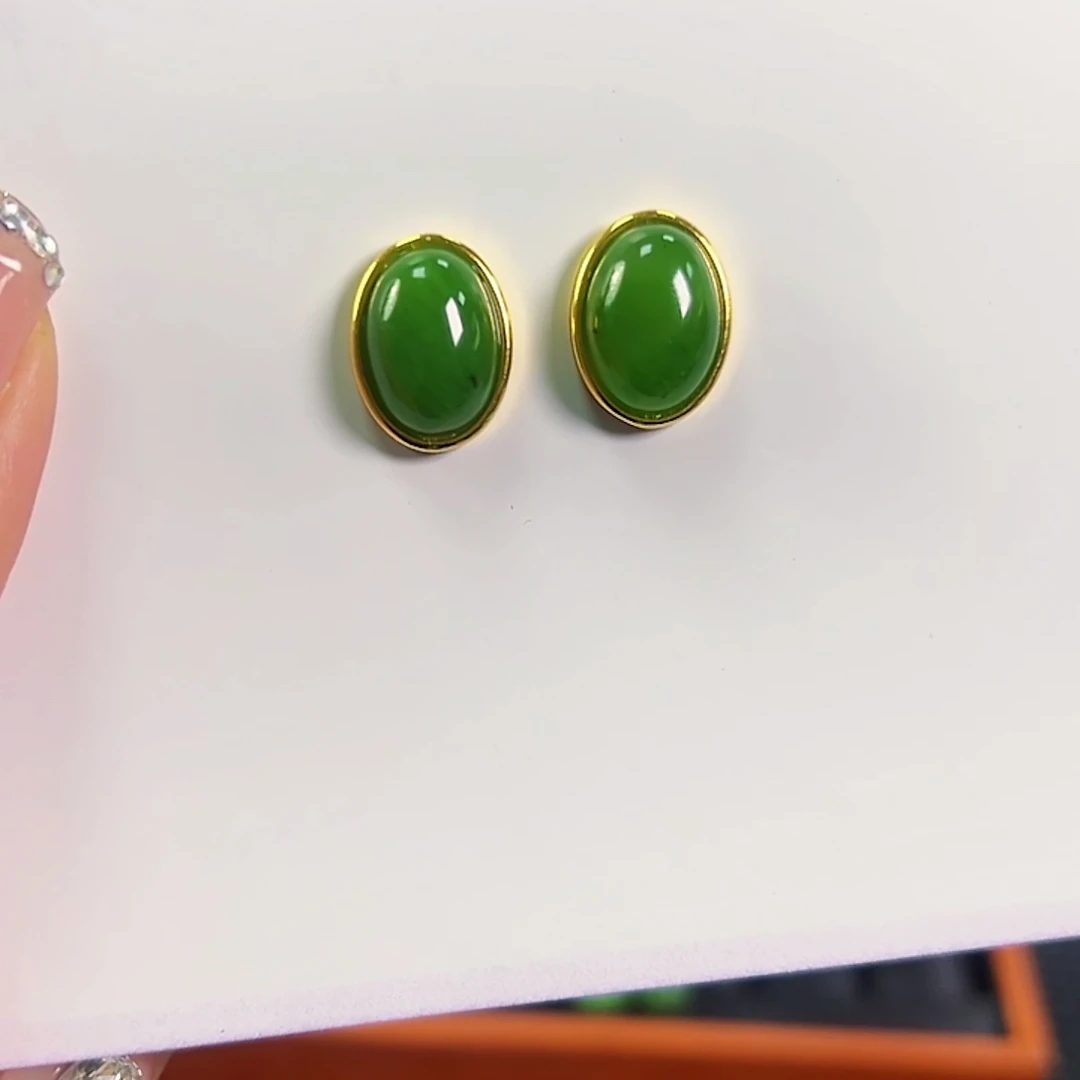 和田玉（碧玉）合金耳饰