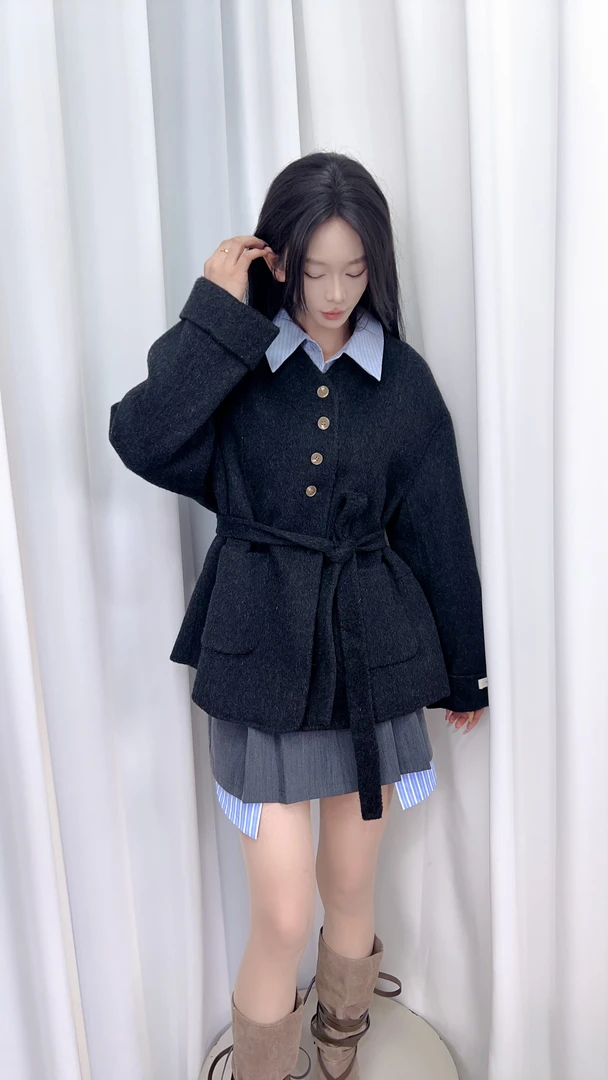 倾涩QINGSE/休闲外套/72444102/小香风/气质/短款/百搭/黑色/翻领