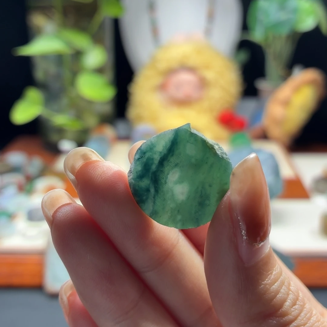 未镶嵌定制翡翠2**5圆牌1开2切2个半圆