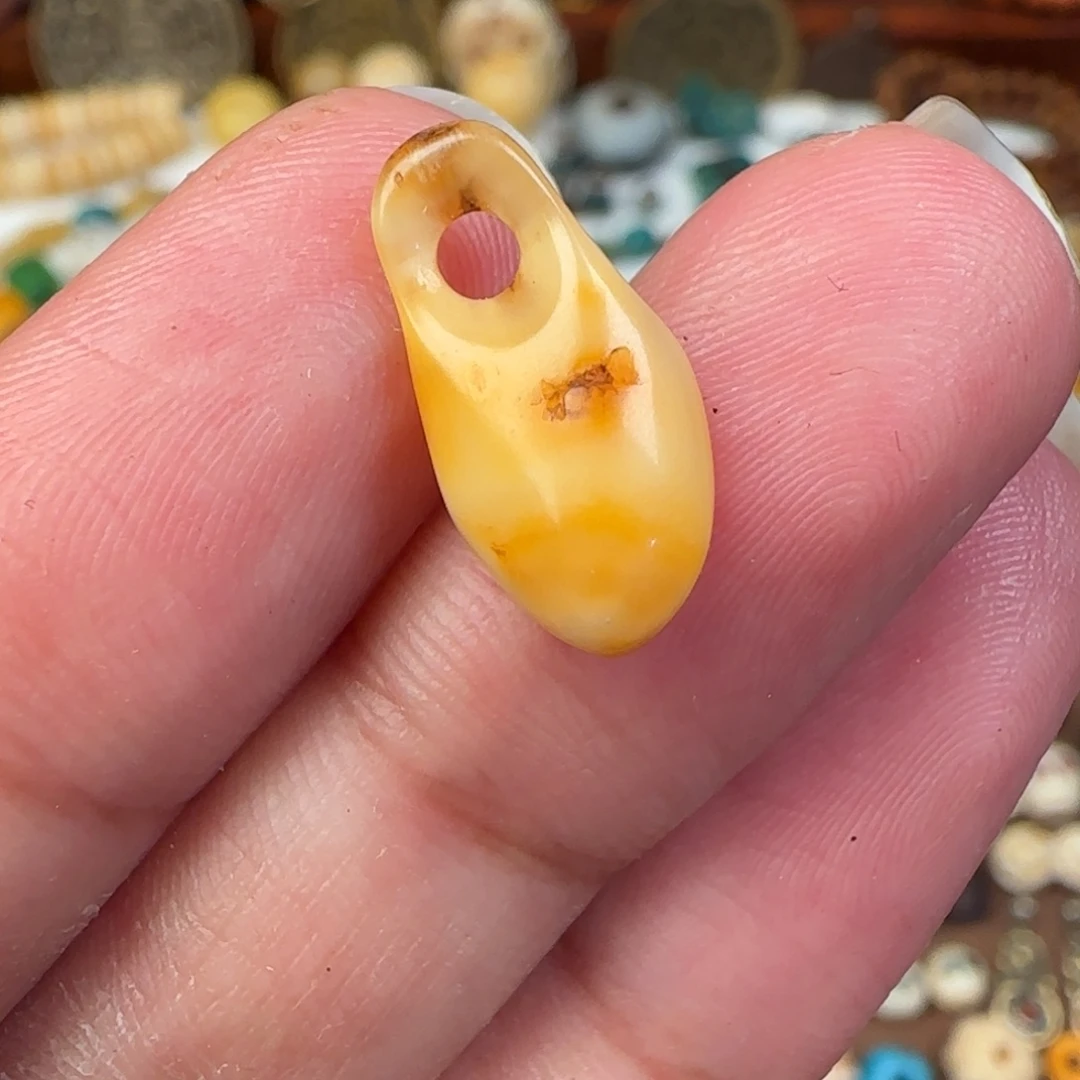 树脂制品1.5cm鹿齿卡子