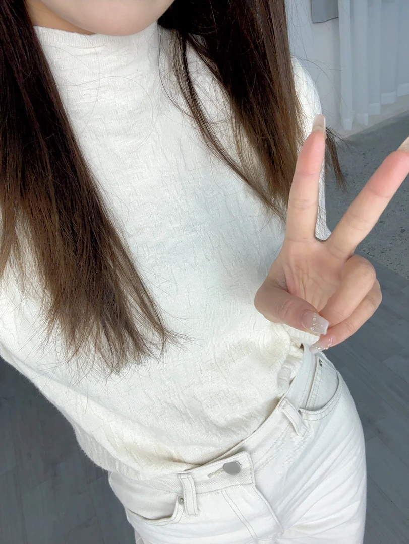 B301-B370女款毛衣