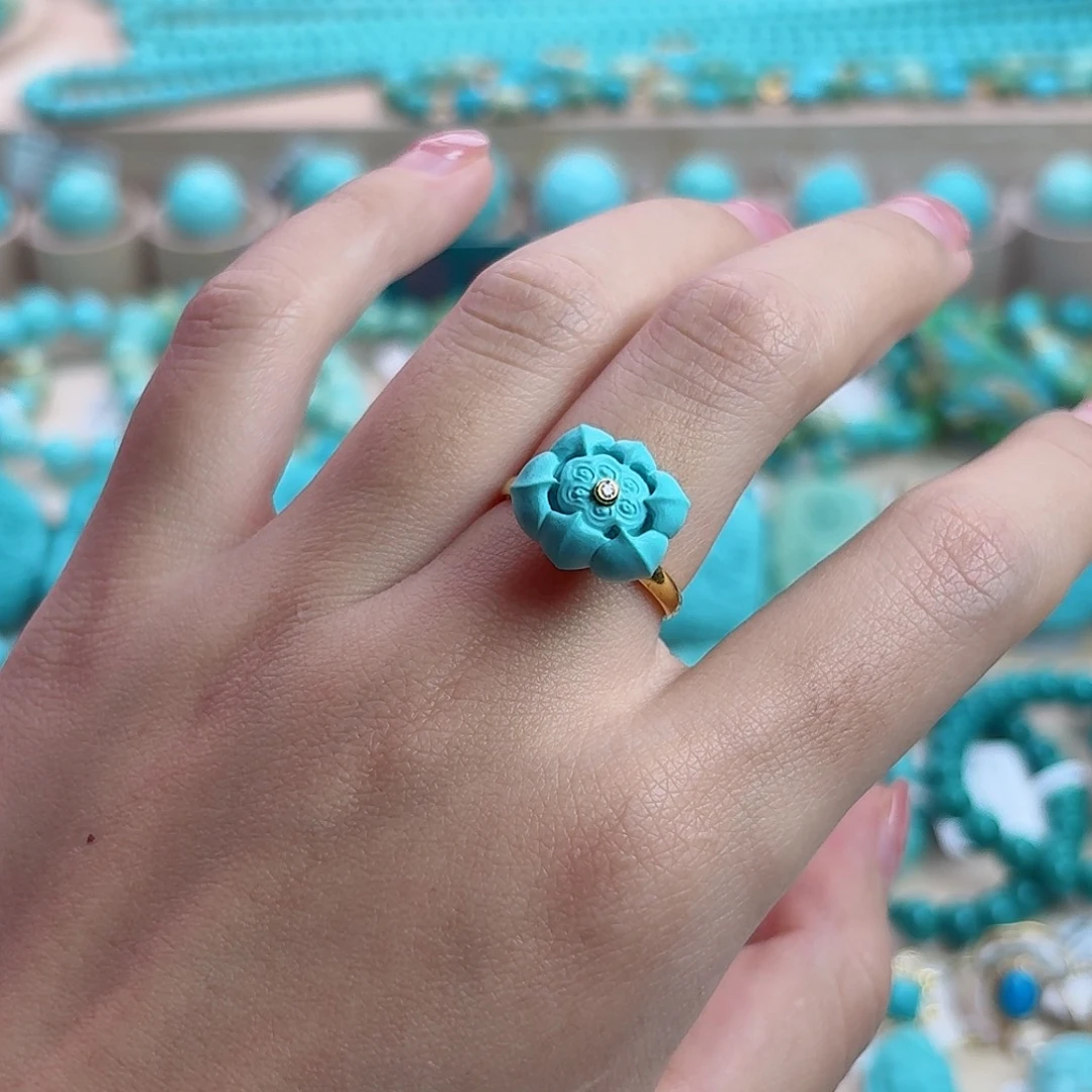 绿松石18K金镶嵌珠宝奇石