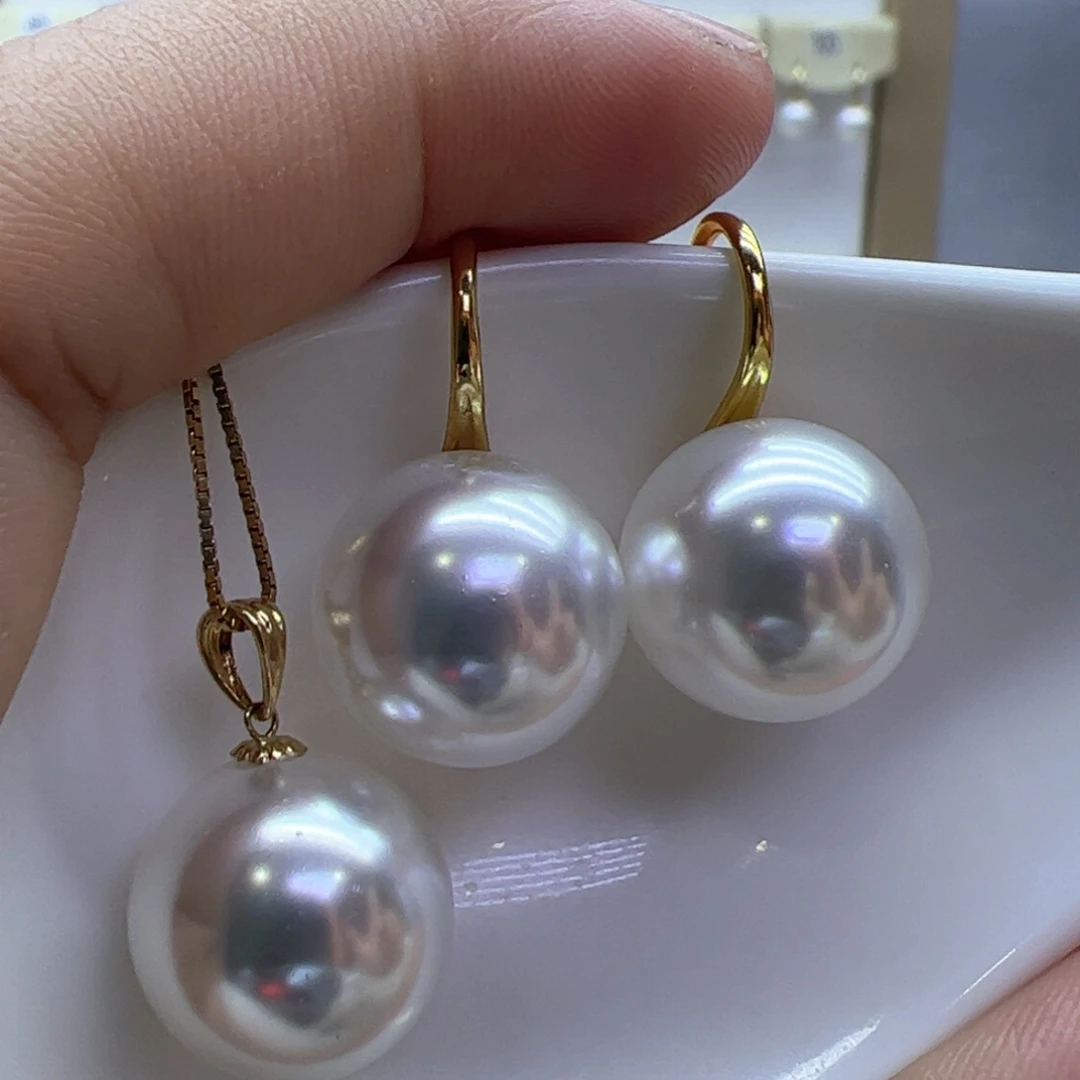 淡水珍珠吊坠(赠链)18K金镶嵌