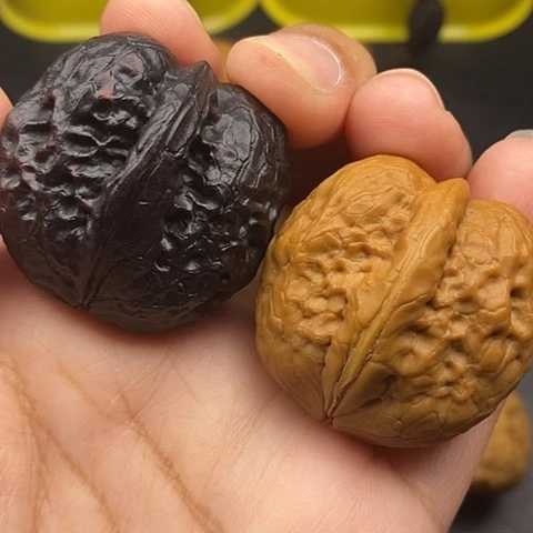 文玩核桃把件38尺元宝