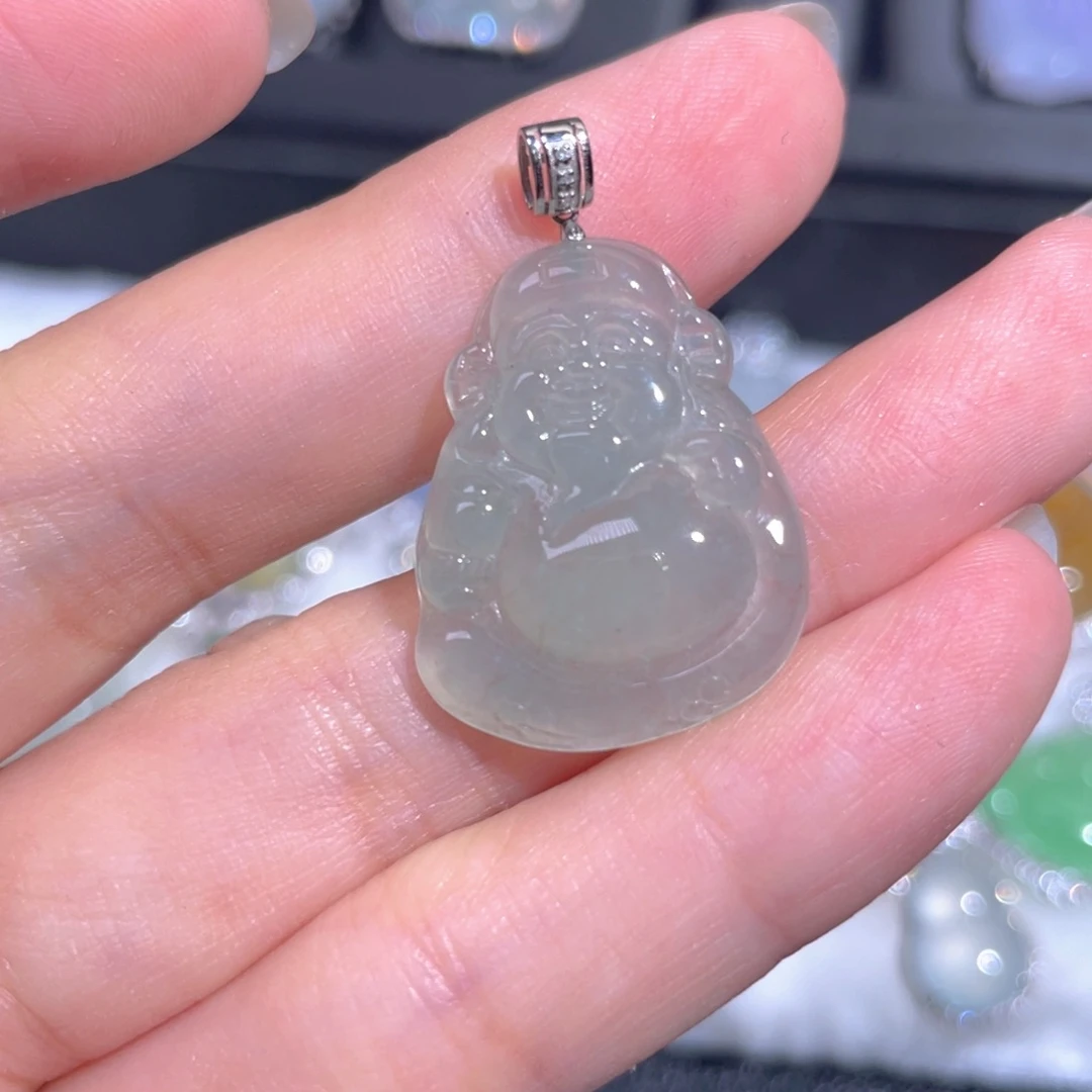 颈饰18K金镶嵌翡翠翡翠