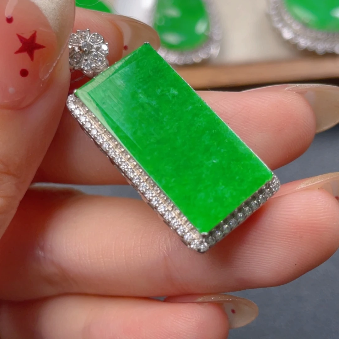 翡翠银S925镶嵌颈饰g h h h