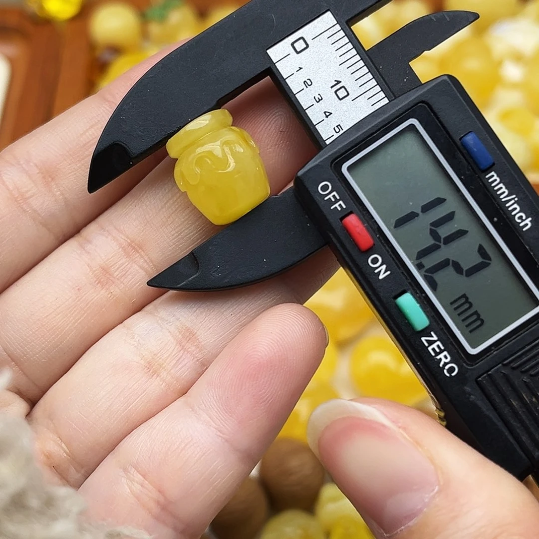 蜜蜡未镶嵌裸石天然