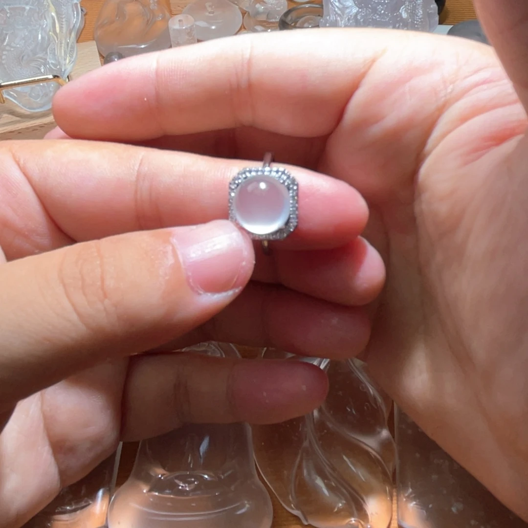 石英质玉合金戒指
