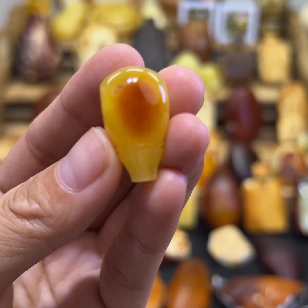 未镶嵌琥珀裸石琥珀蜜蜡
