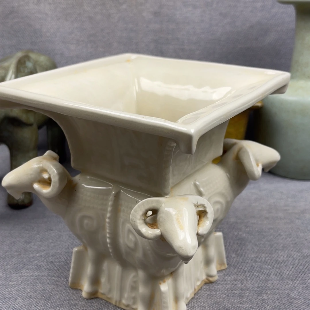 日***堂陶瓷摆件摆件摆件