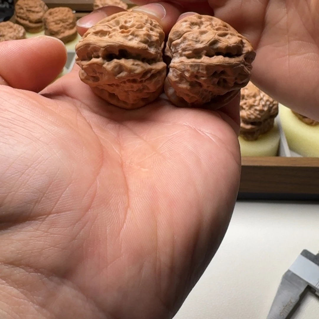 文玩核桃吊坠延庆蛤蟆头