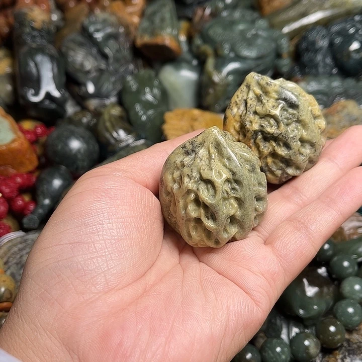 岫岩河磨玉（透闪石质玉）未镶嵌挂件