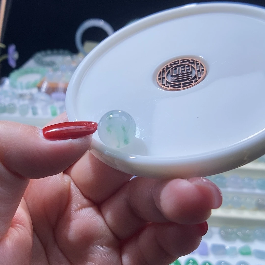 翡翠未镶嵌颈饰圆珠12.2