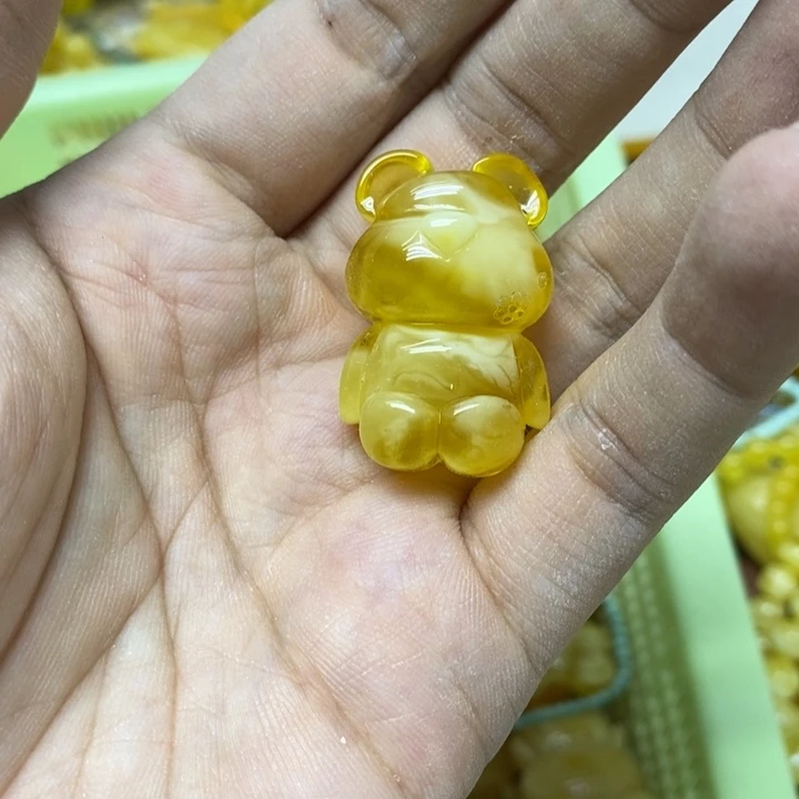 裸石蜜蜡未镶嵌吊坠