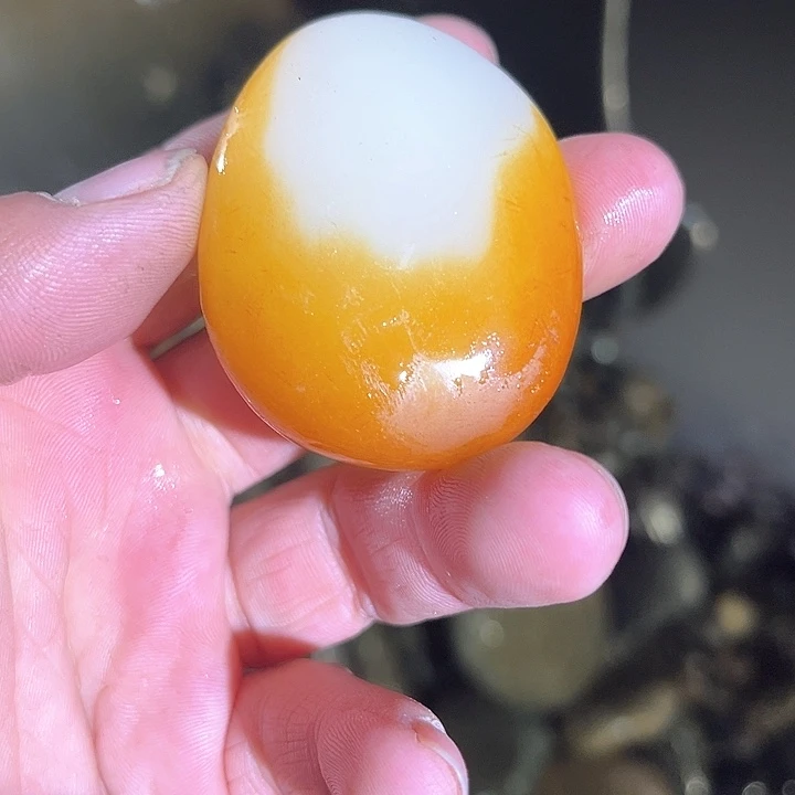 未镶嵌和田玉（糖玉）珠宝奇石