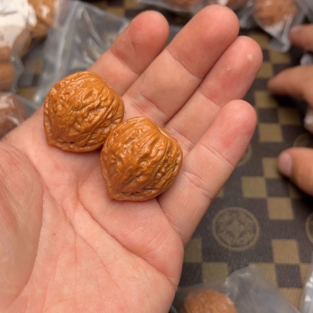 文玩核桃把件1800000000000