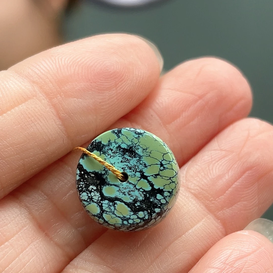 未镶嵌绿松石颈饰