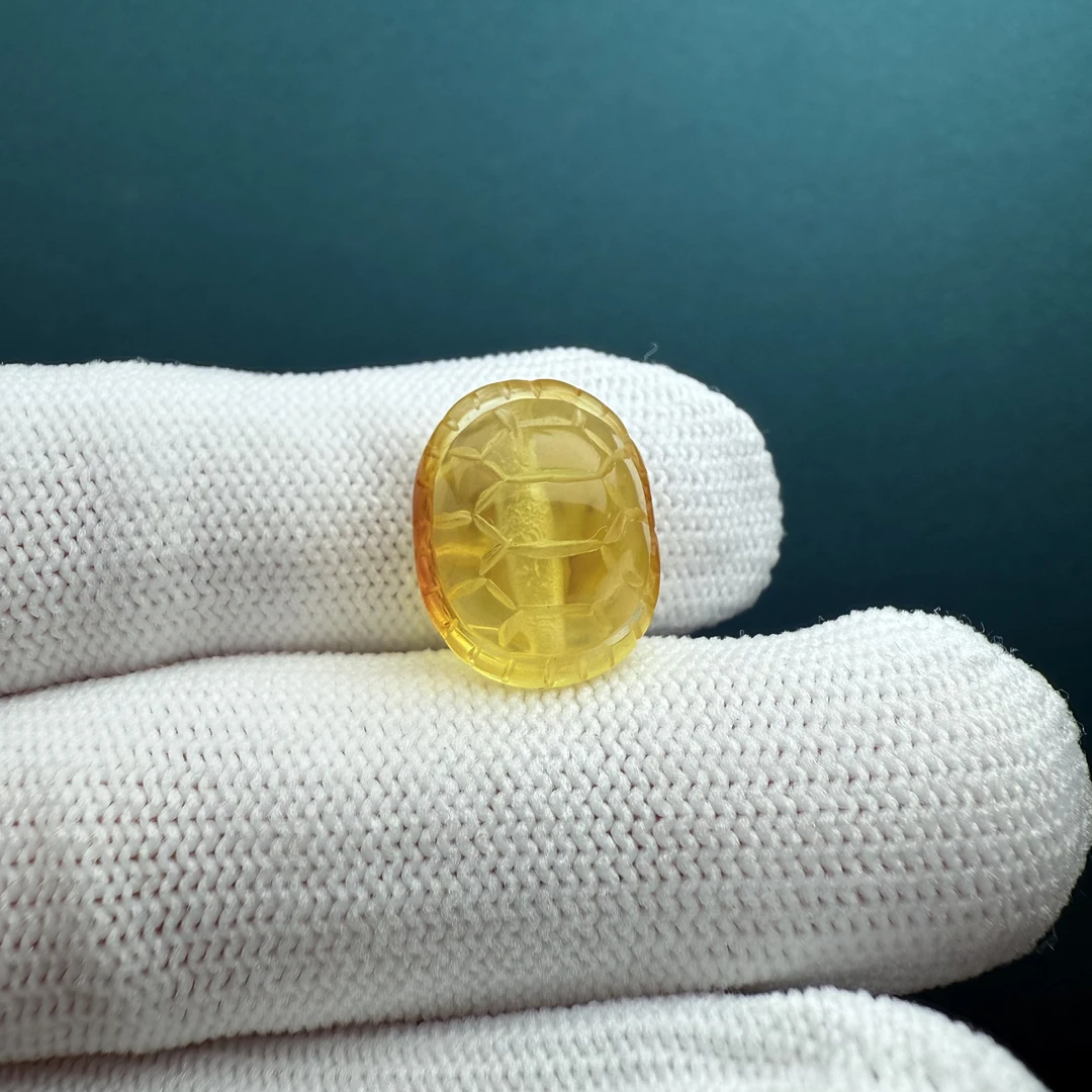K1835天然原矿蜜蜡雕刻富甲 12*15*9mm一物一图 支持复检