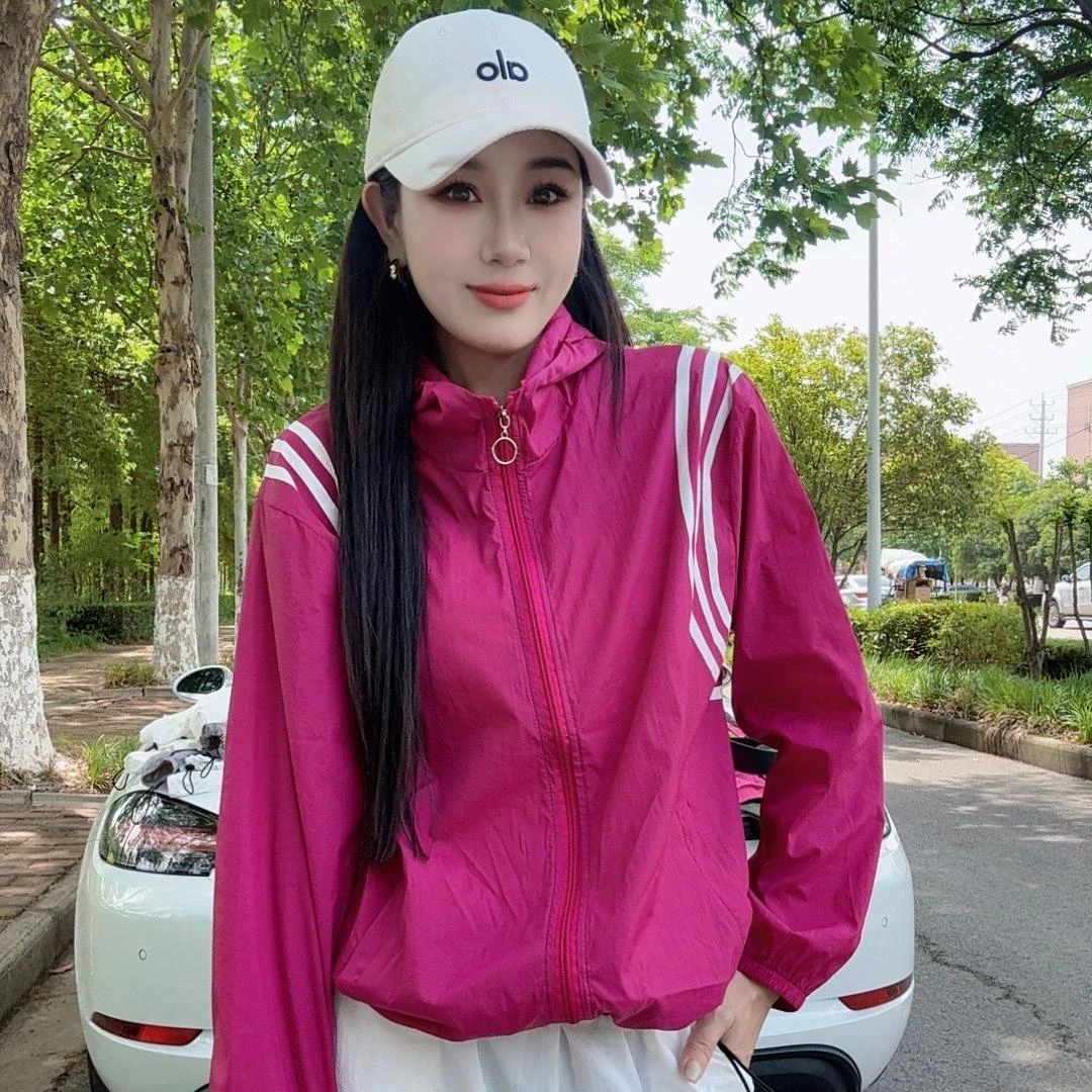 三条杠新款防晒衣2025夏天度假连帽宽松外套上衣女外套薄款