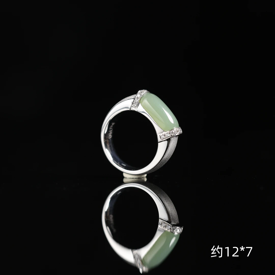 本真 | “映雪”严选精品和田玉高色粉青戒指