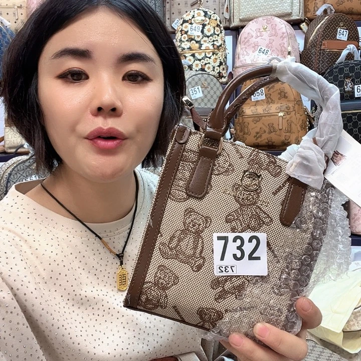 PVC包包包包包包包包包包