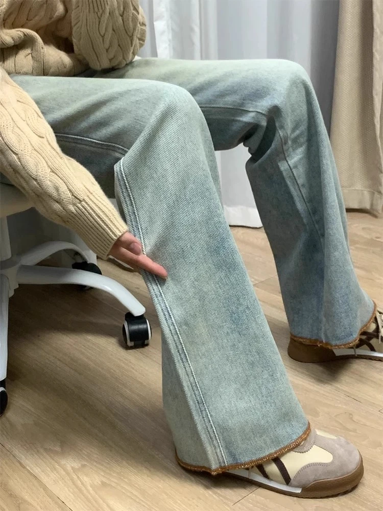直筒微喇裤女大码胖妹妹显瘦复古毛边牛仔裤梨形身材不贴腿喇叭裤