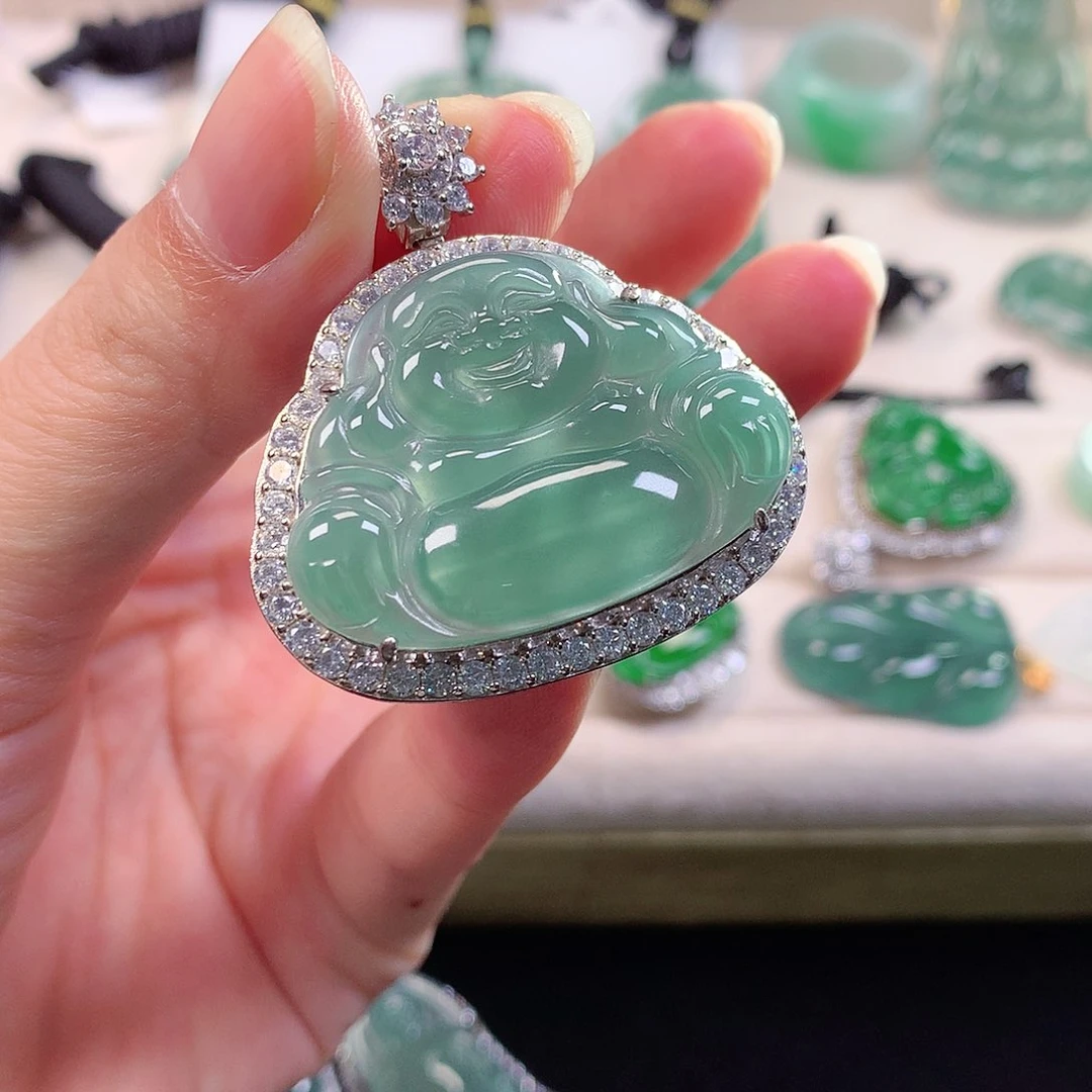 翡翠颈饰银S925镶嵌翡翠