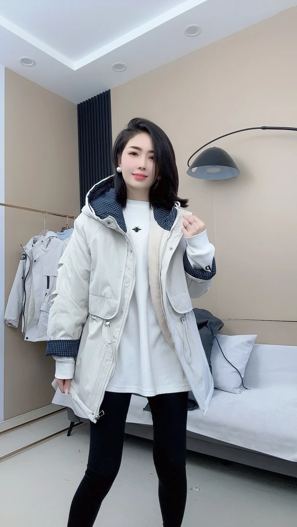 【冬季爆款】冬加棉常规设计女连帽潮流拼接百搭长袖厚款冬宽松型