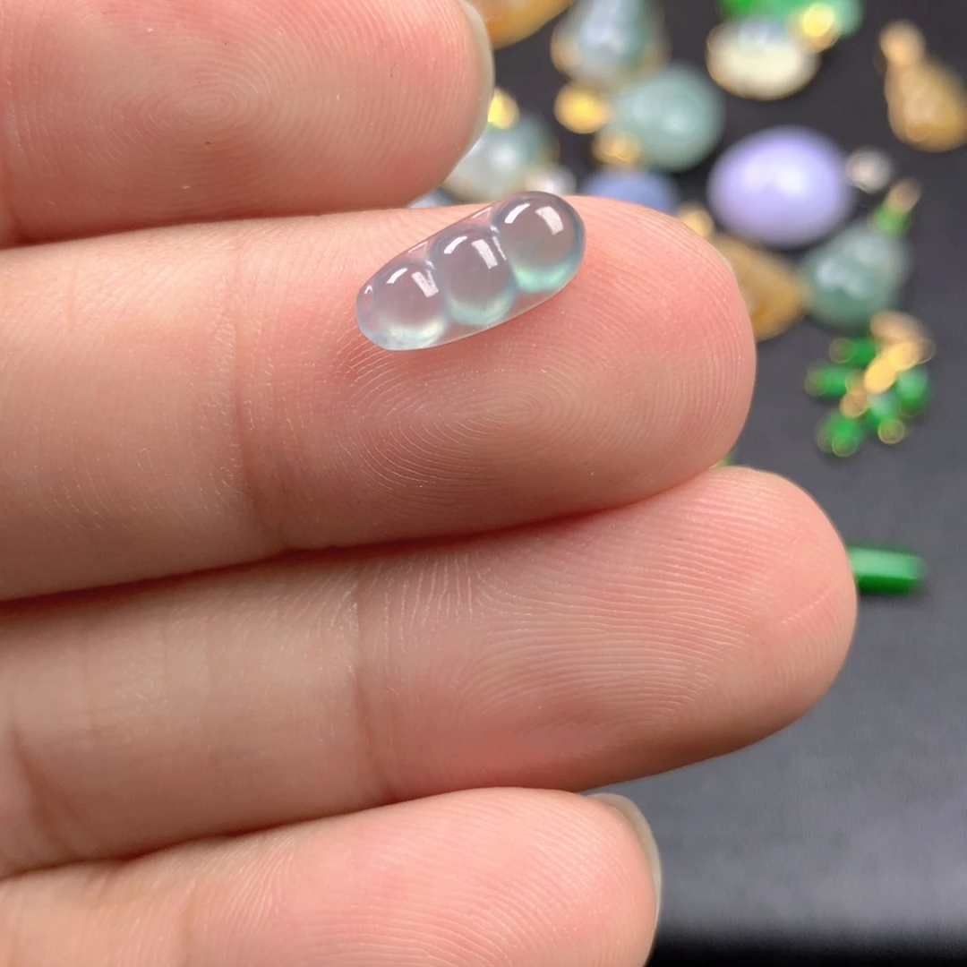 【闪购商品】颈饰未镶嵌翡翠翡翠