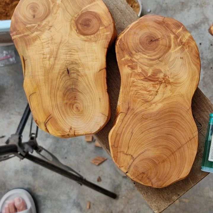 我***然太行崖柏手工艺品，两块