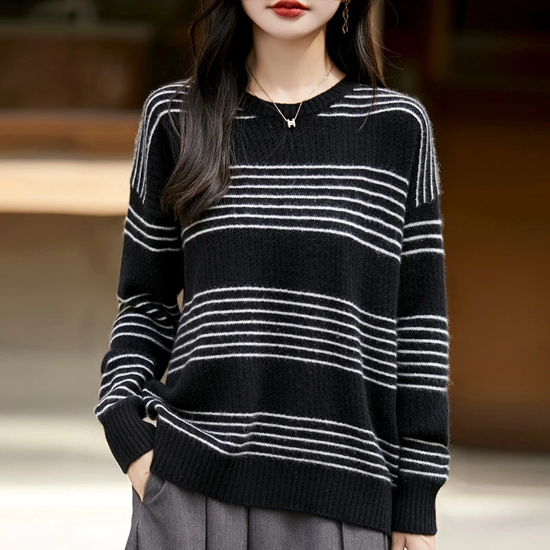 新款条纹圆领羊毛衫时尚百搭拼色条纹镂空毛衣慵懒宽松长袖针织衫